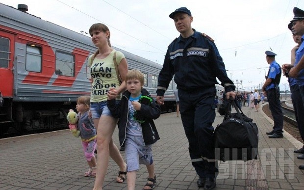 Повернутися в дитинство без війни